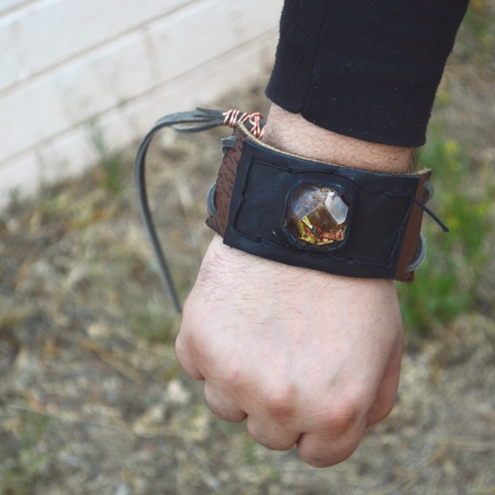 Orgonite Carnelian Copper Leather Cuff Bracelet - Picture 4 of 7